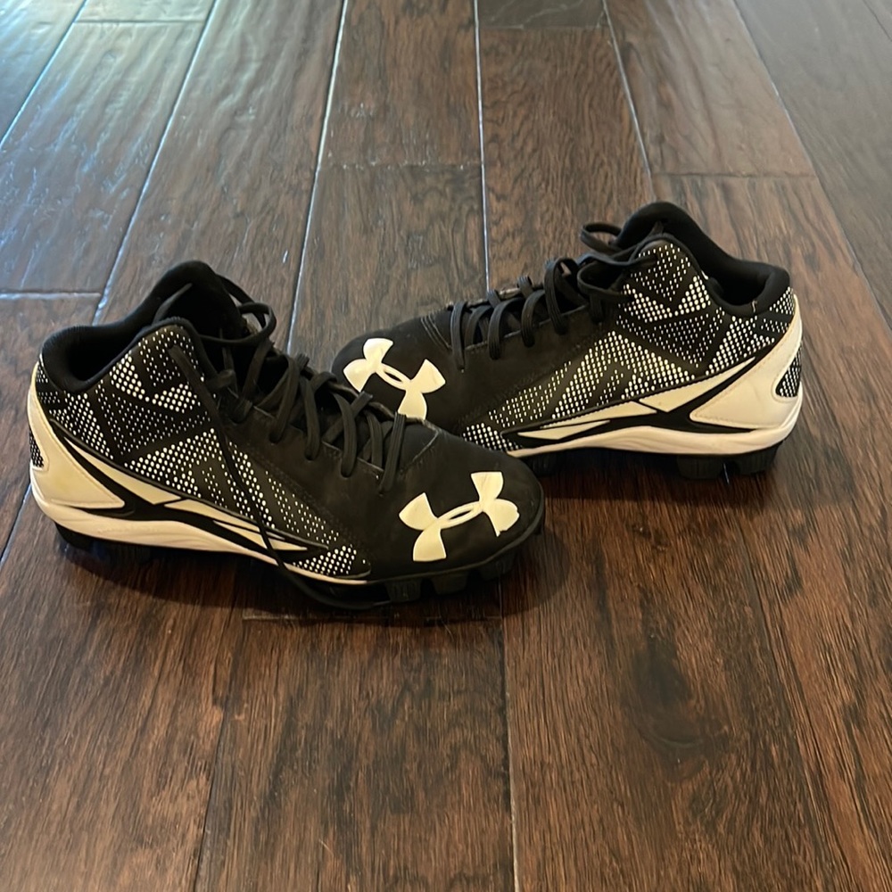 Barely Used football Cleats